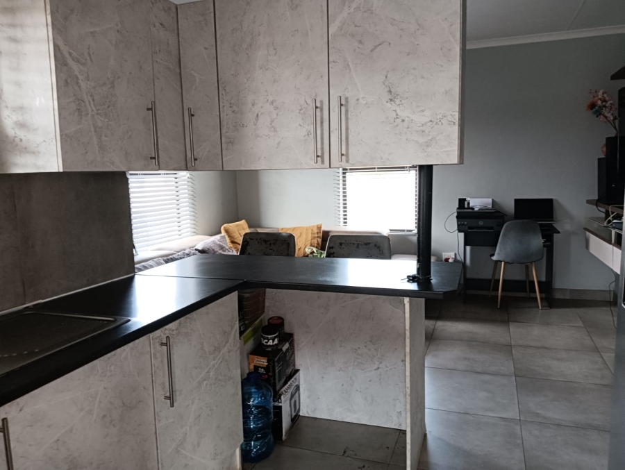 3 Bedroom Property for Sale in Waterval East North West
